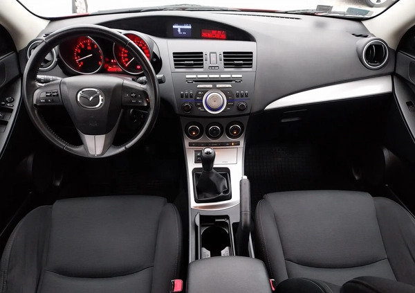 Mazda 3 cena 25900 przebieg: 183000, rok produkcji 2011 z Nowe Miasteczko małe 781